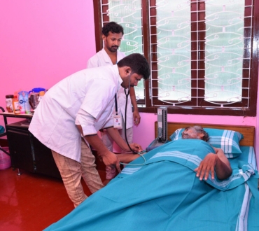 Palliative and end of life home care for critically ill patients